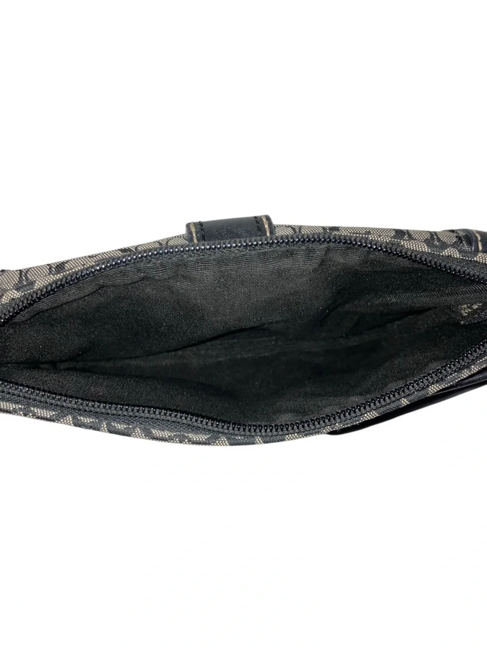 Y2K Vintage Coach Black Gray Soho Signature Logo Canvas Wristlet Wallet NWOT